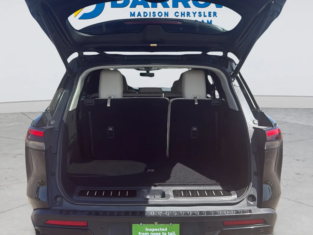 Used 2023 Black INFINITI Sensory image 26