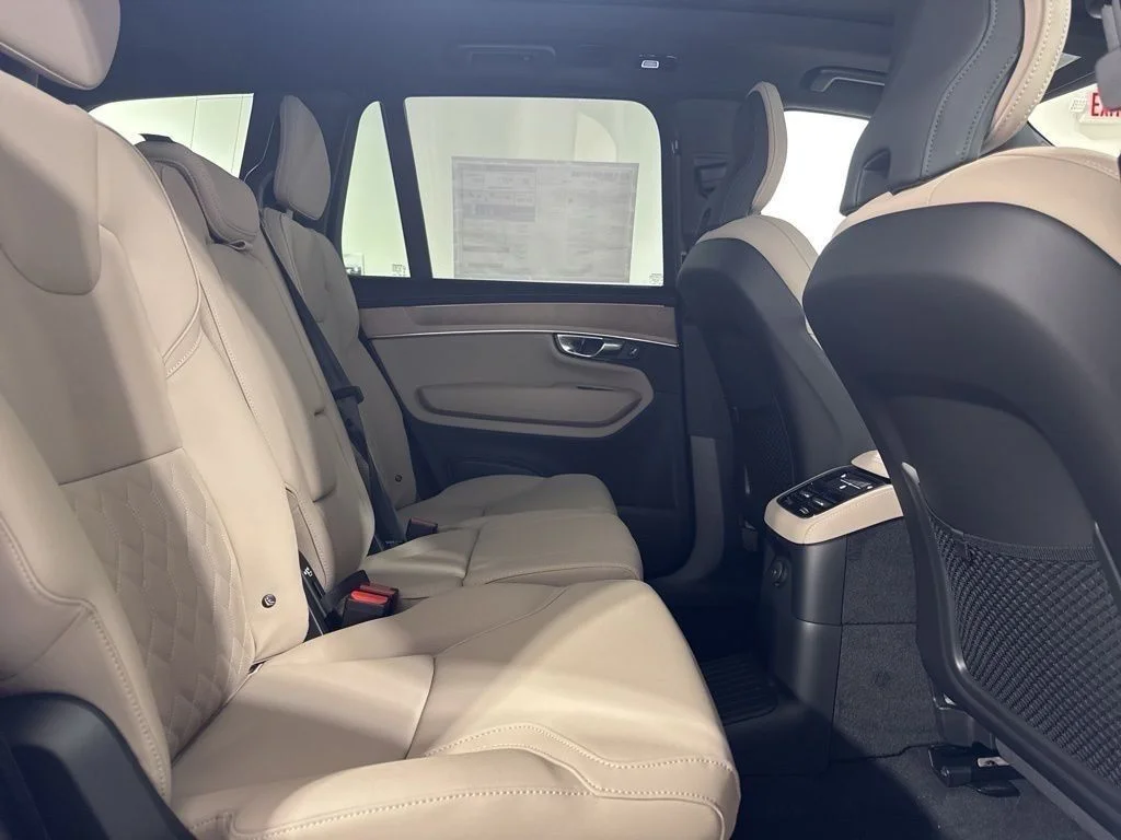 New 2026 Red Metallic Volvo T8 Plus image 25