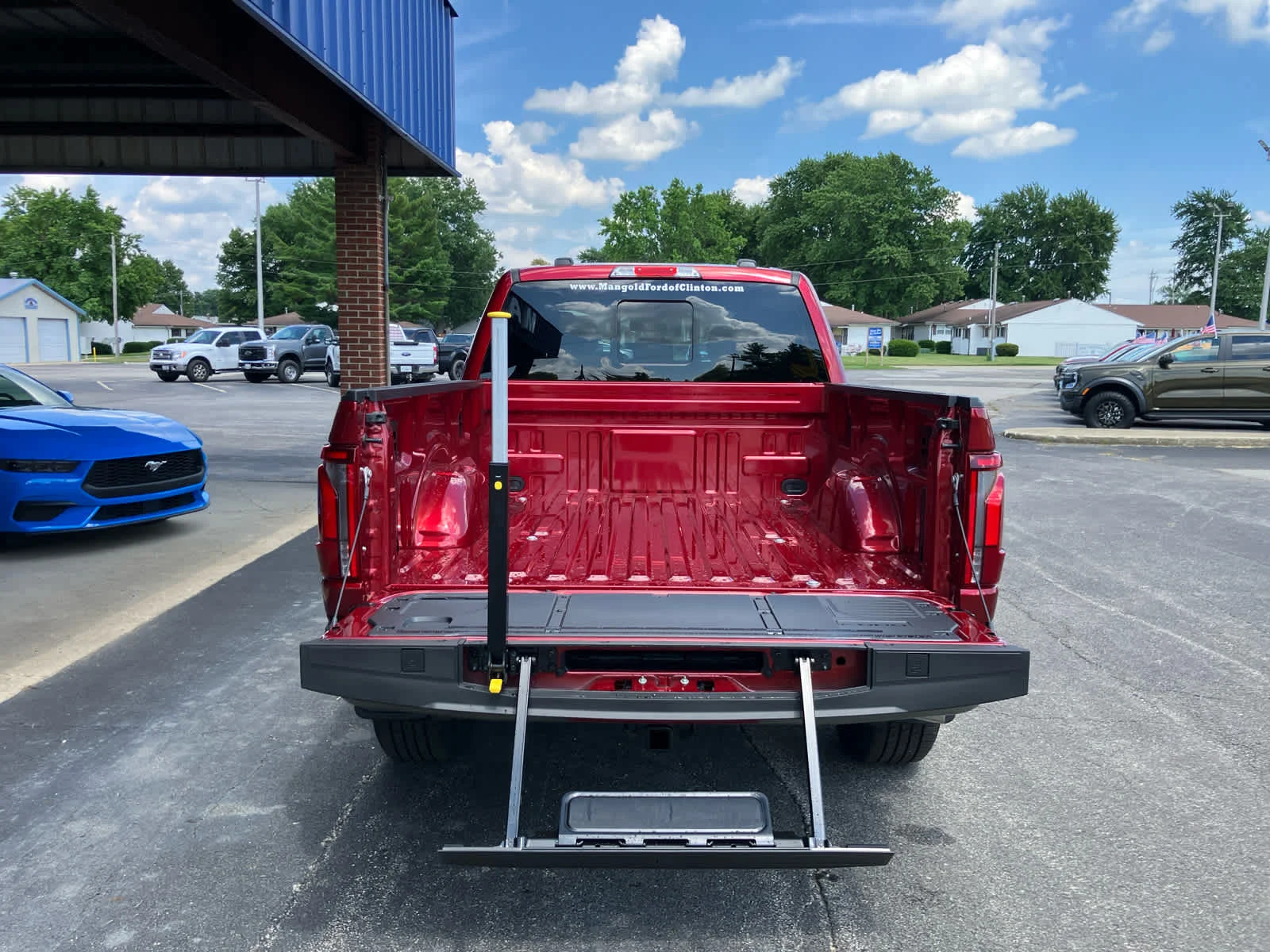 New 2026 Ruby Red Metallic Tinted Clearcoat Ford King Ranch® image 26