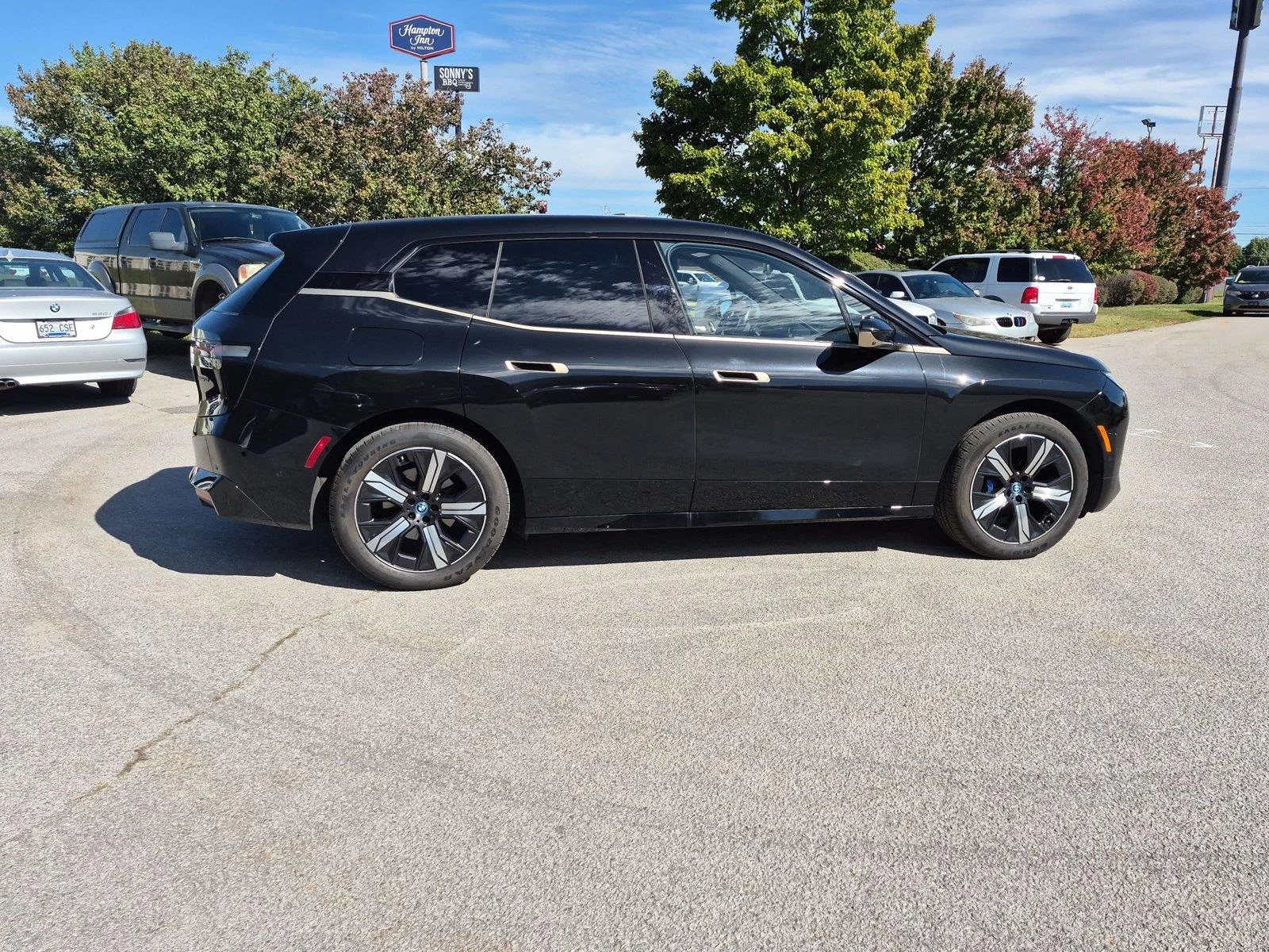 Used 2024 Black Sapphire Metallic BMW xDrive50 image 6