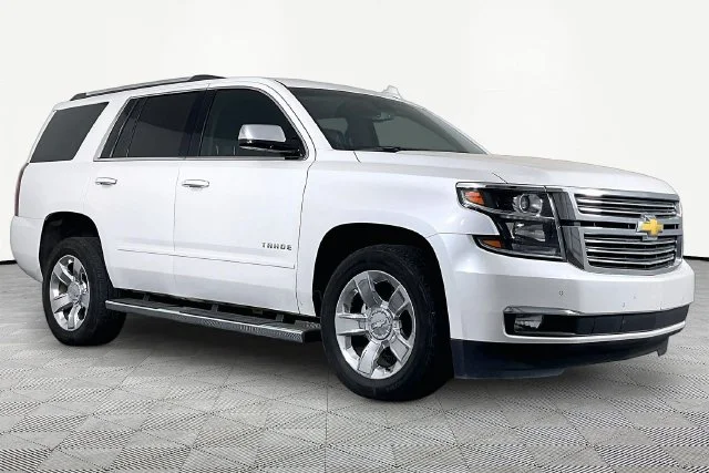 Used 2017 Beige Chevrolet Premier image 2