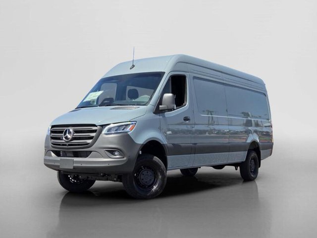2026 Mercedes-Benz Sprinter Crew Van 2500