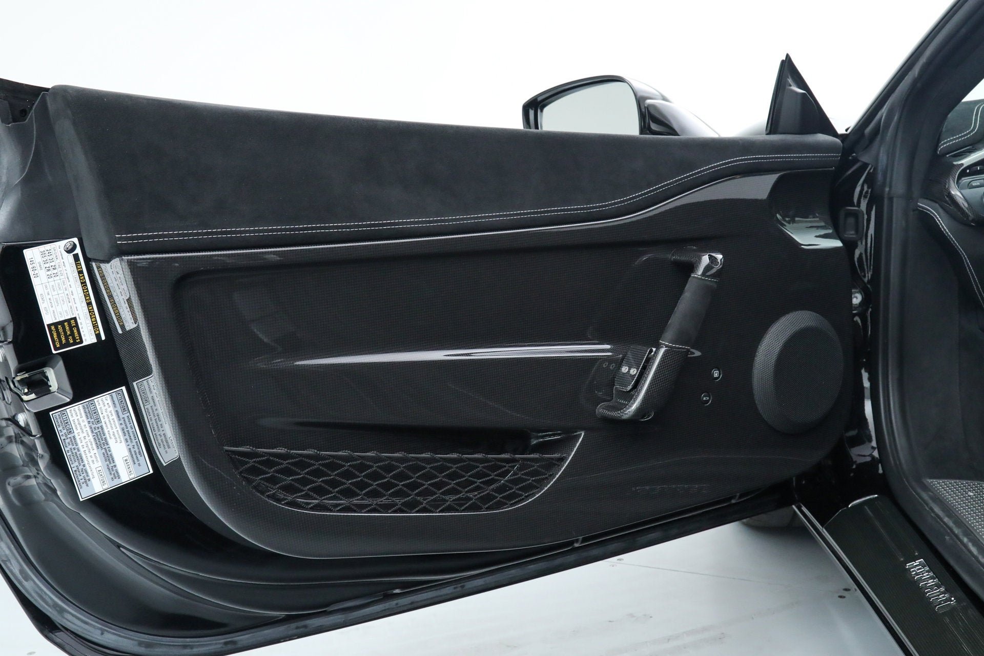 Certified Used 2015 Nero Ferrari  image 25