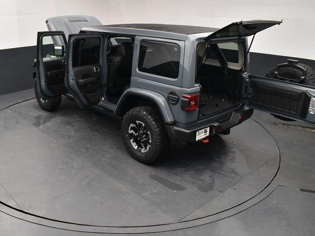 New 2026 Anvil Clear-Coat Exterior Paint Jeep Rubicon image 28