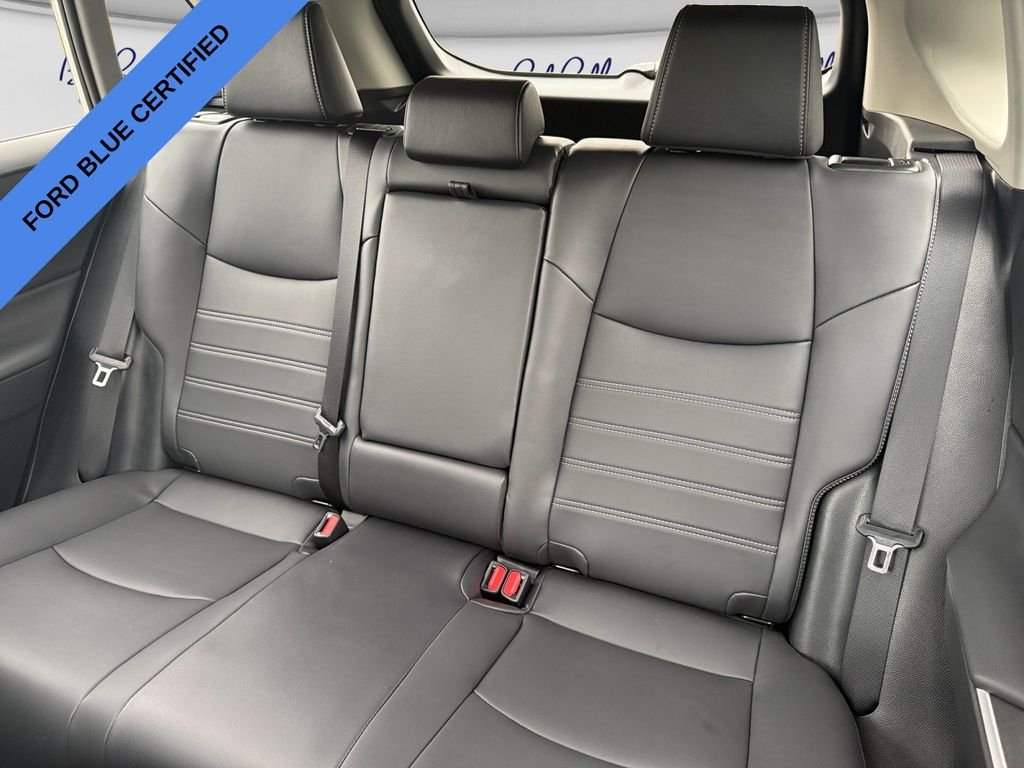 Used 2025 Beige Toyota XLE Premium image 13