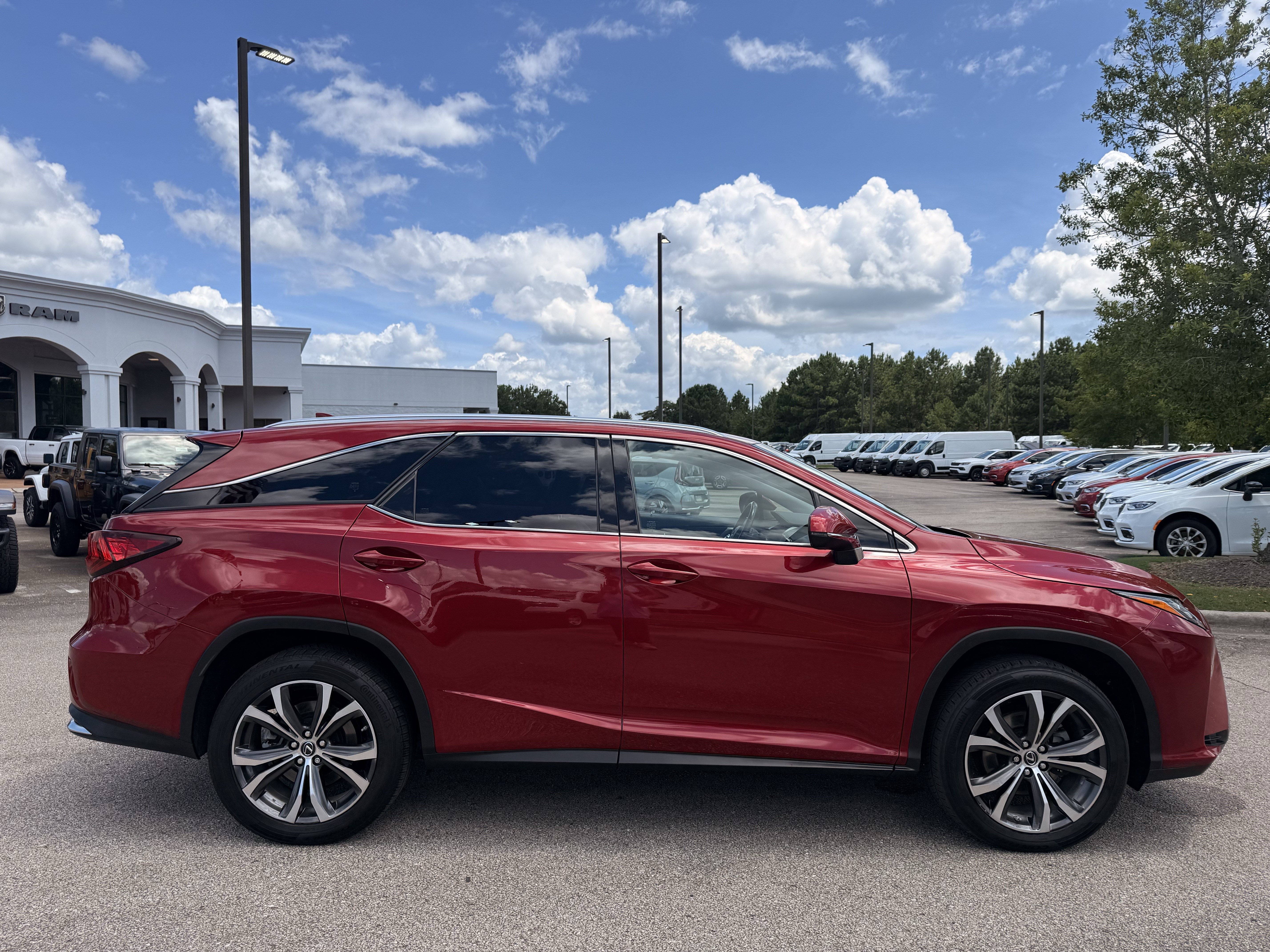 Used 2018 Red Lexus RX 350L Luxury image 8