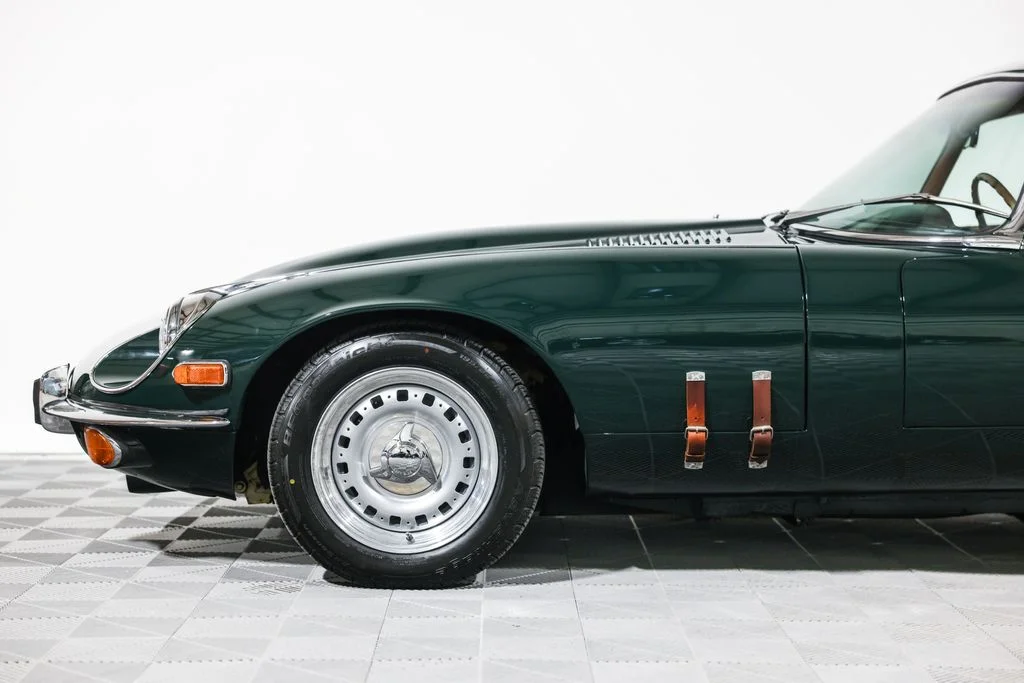 Used 1972 Green Jaguar  image 14
