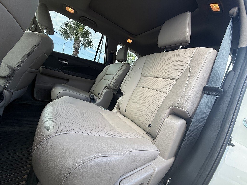 Used 2018 WHITE Honda Elite image 7