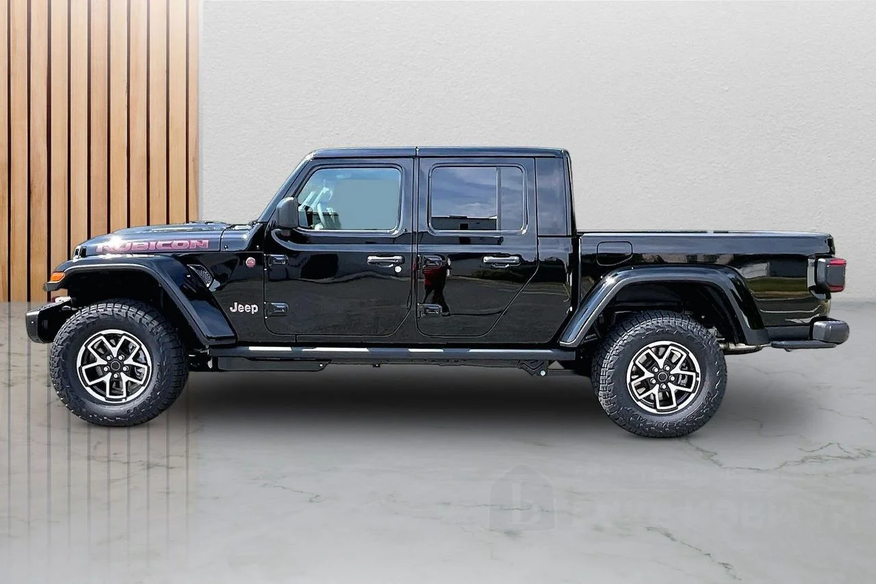 New 2026 Black Clearcoat Jeep Rubicon X image 5