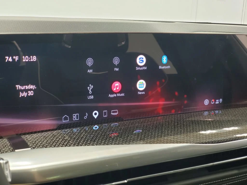 2026 Cadillac Escalade V-Series - Photo 16