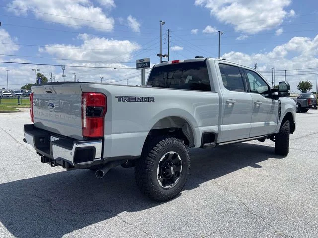 New 2026 White Ford Lariat image 3