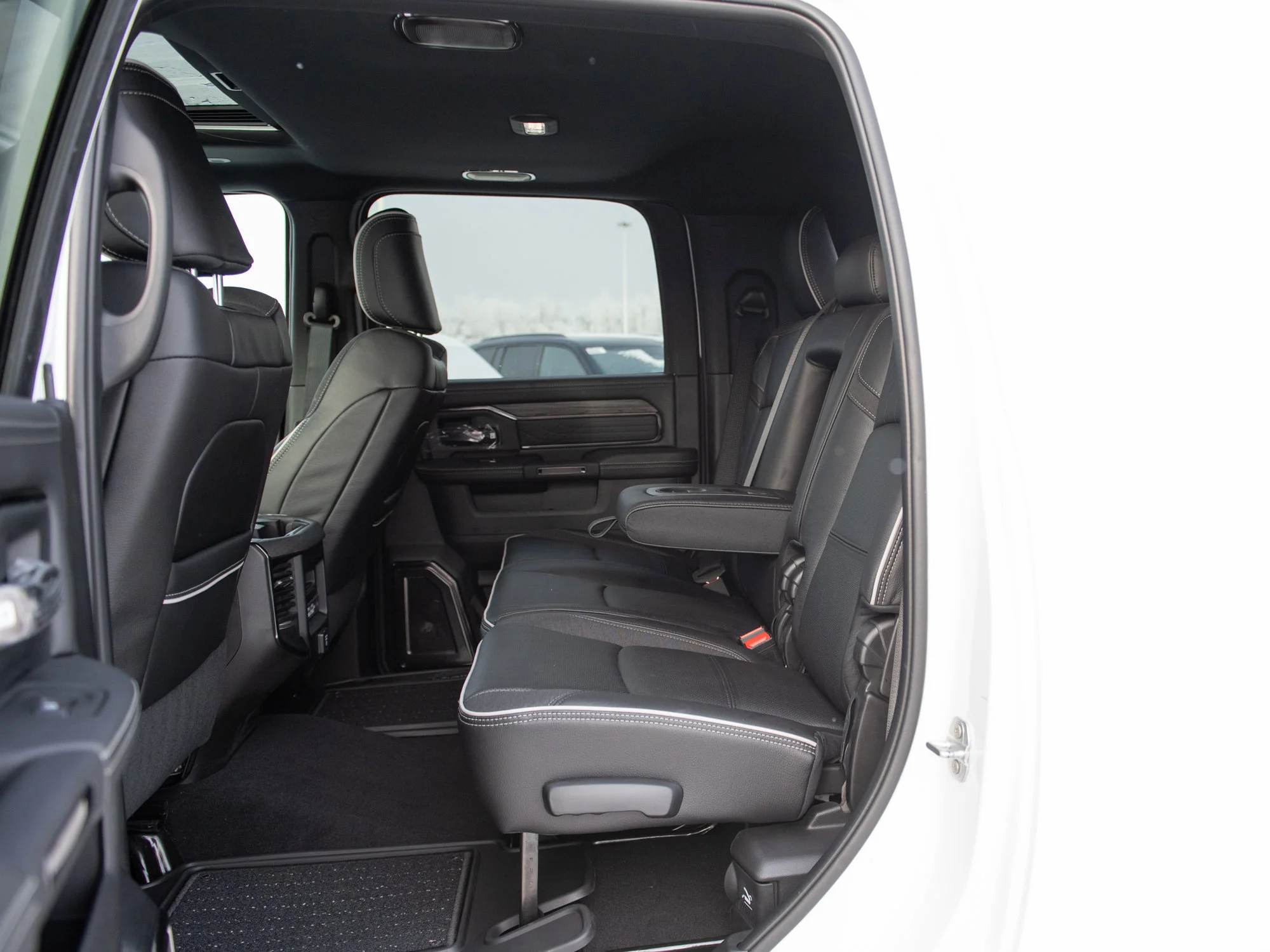 New 2026 White RAM Limited* image 26
