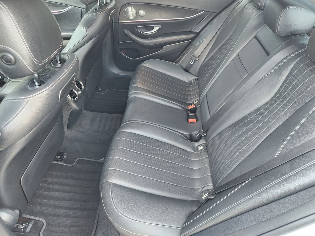 Used 2018 Polar White Mercedes-Benz E 300 image 31