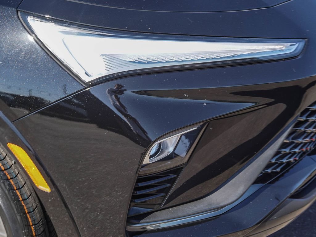 Used 2024 Black Buick Avenir image 10