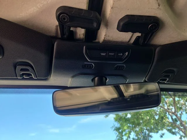 Used 2020 Black Jeep Overland image 17