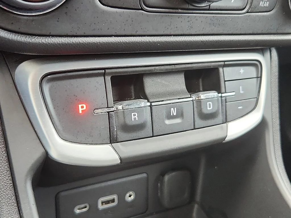 2022 GMC Terrain SLE - Photo 14