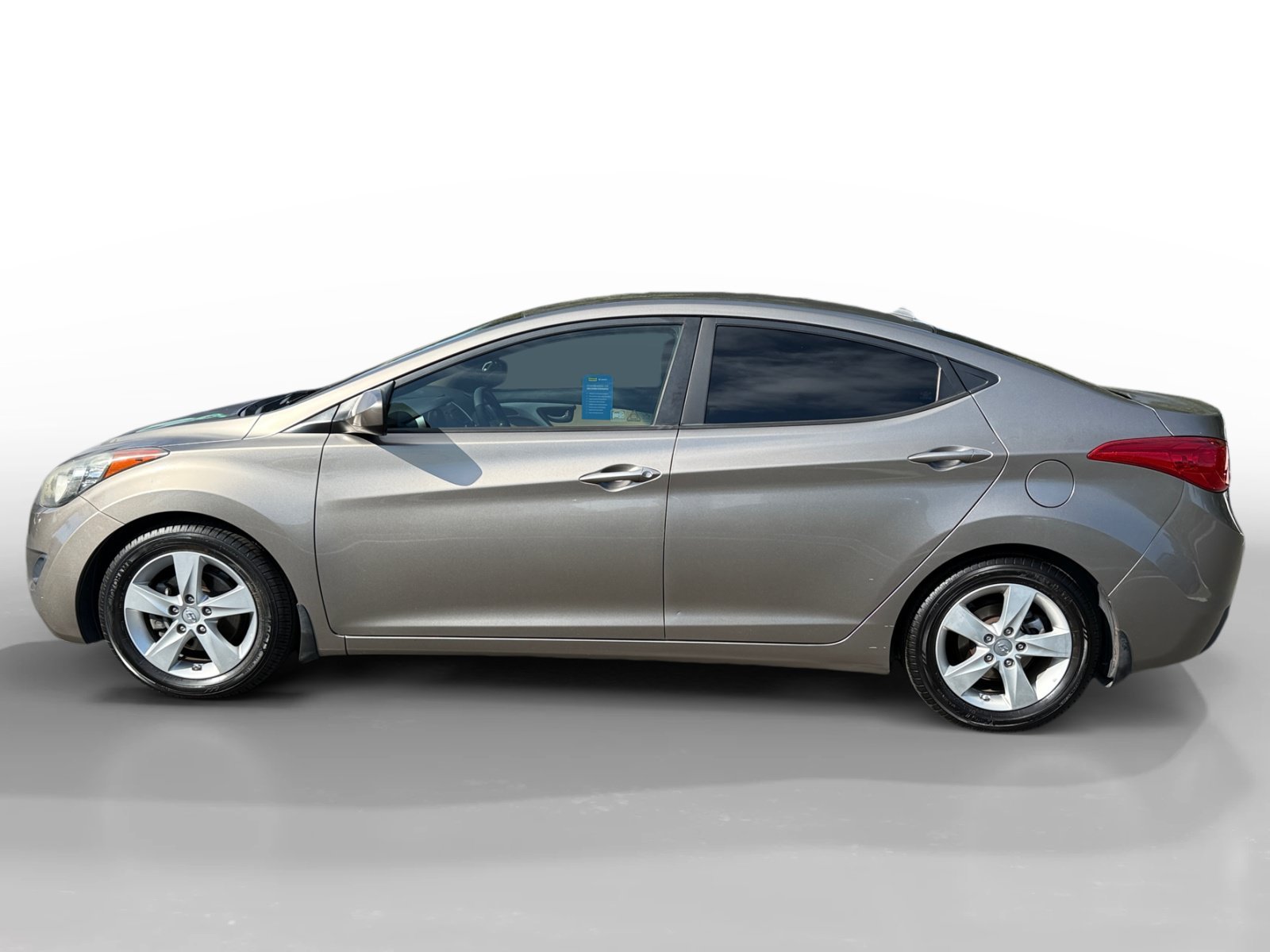 Used 2013 Bronze Hyundai GLS image 2