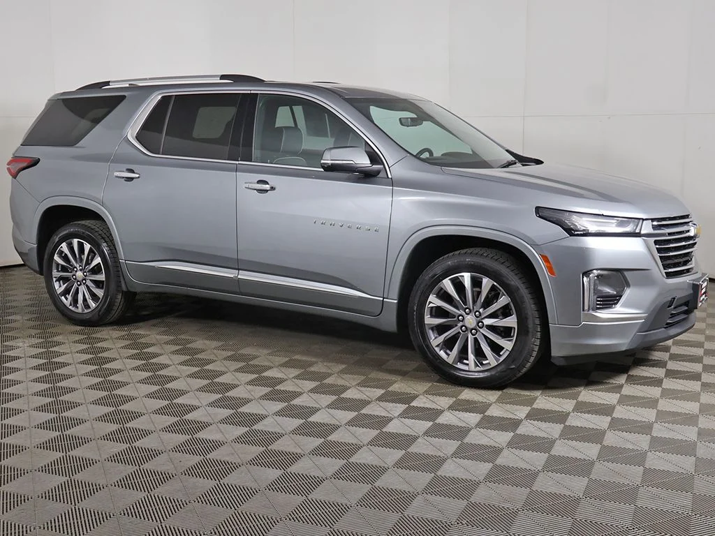 Used 2023 Gray Chevrolet Premier image 19