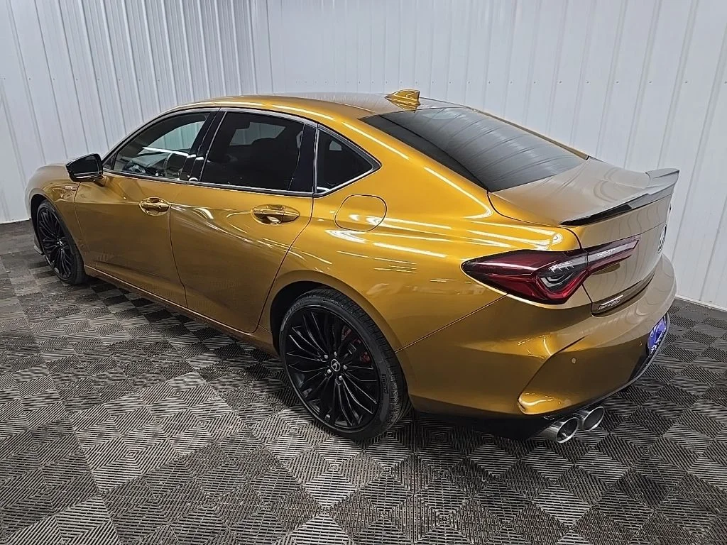 Used 2021 Tiger Eye Pearl Acura Type S image 9
