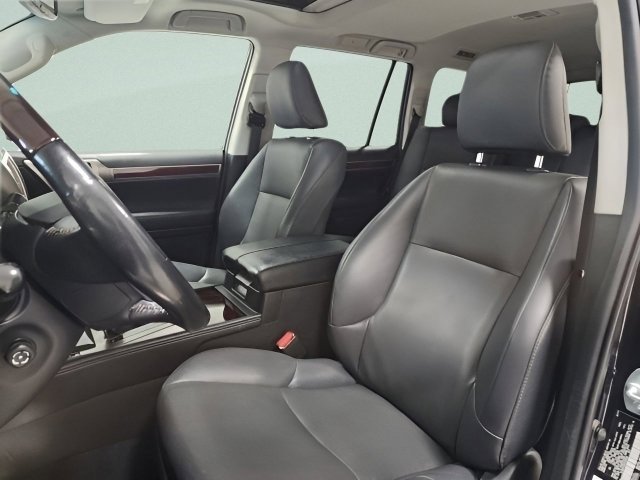 Used 2019 Nightfall Mica Lexus 460 image 21