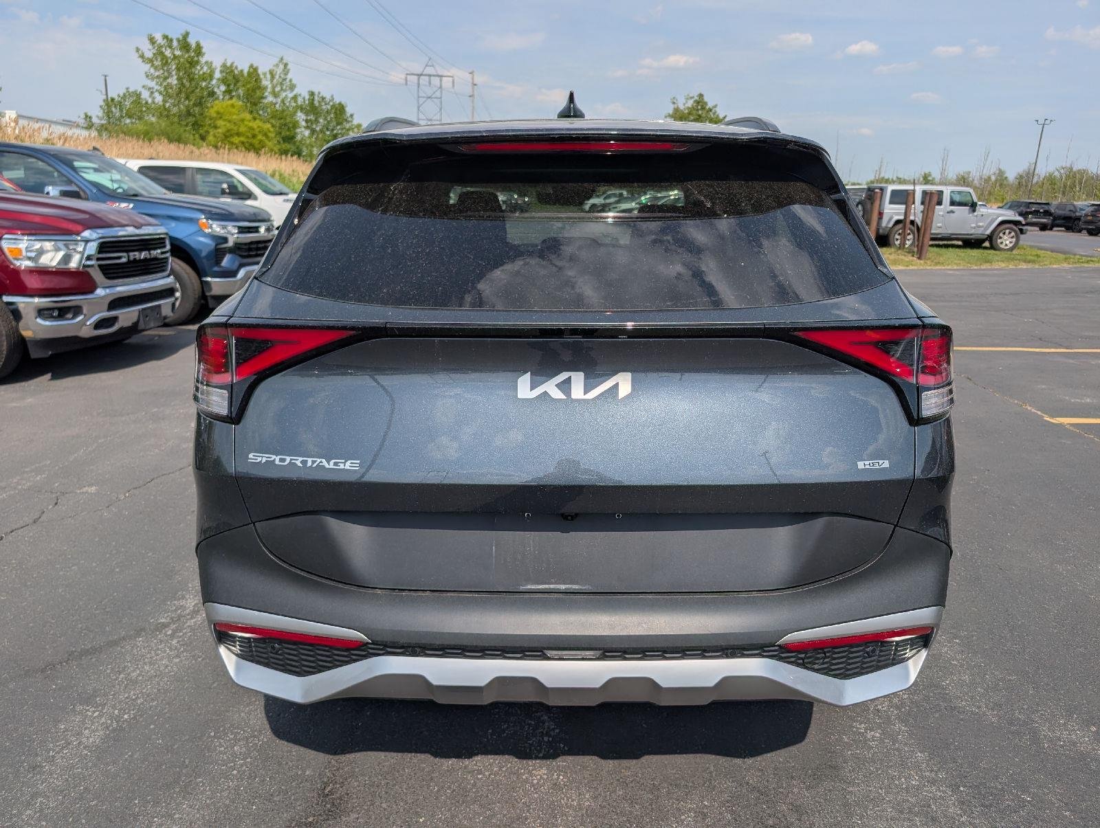 Used 2025 Gravity Gray Kia EX image 6