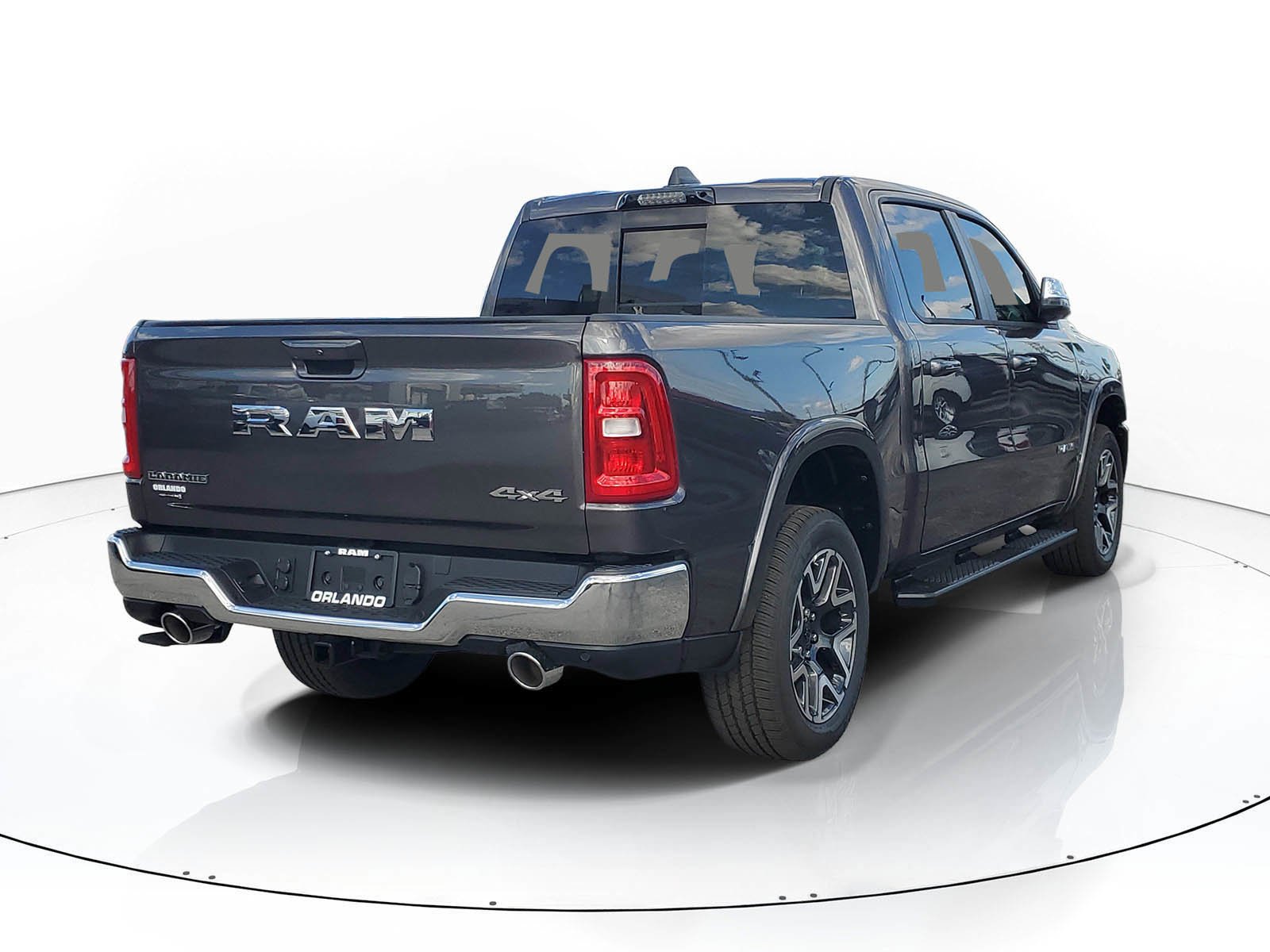 New 2026 Granite Crystal Metallic Clear-Coat Exterior Paint RAM Laramie image 3