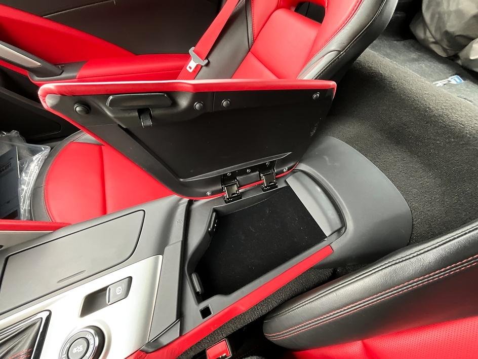 Used 2019 White Chevrolet ZR1 image 27