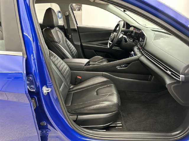 2024 Hyundai Elantra Limited - Photo 15
