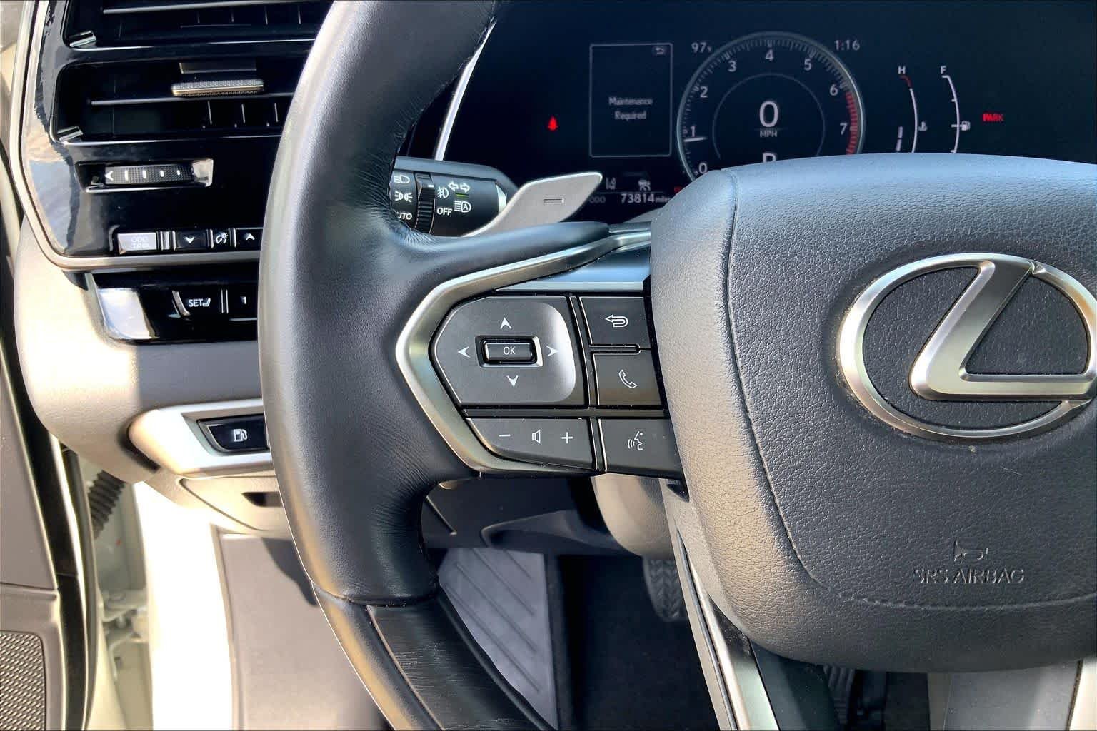 Used 2023 Eminent White Pearl Lexus Premium Plus image 24