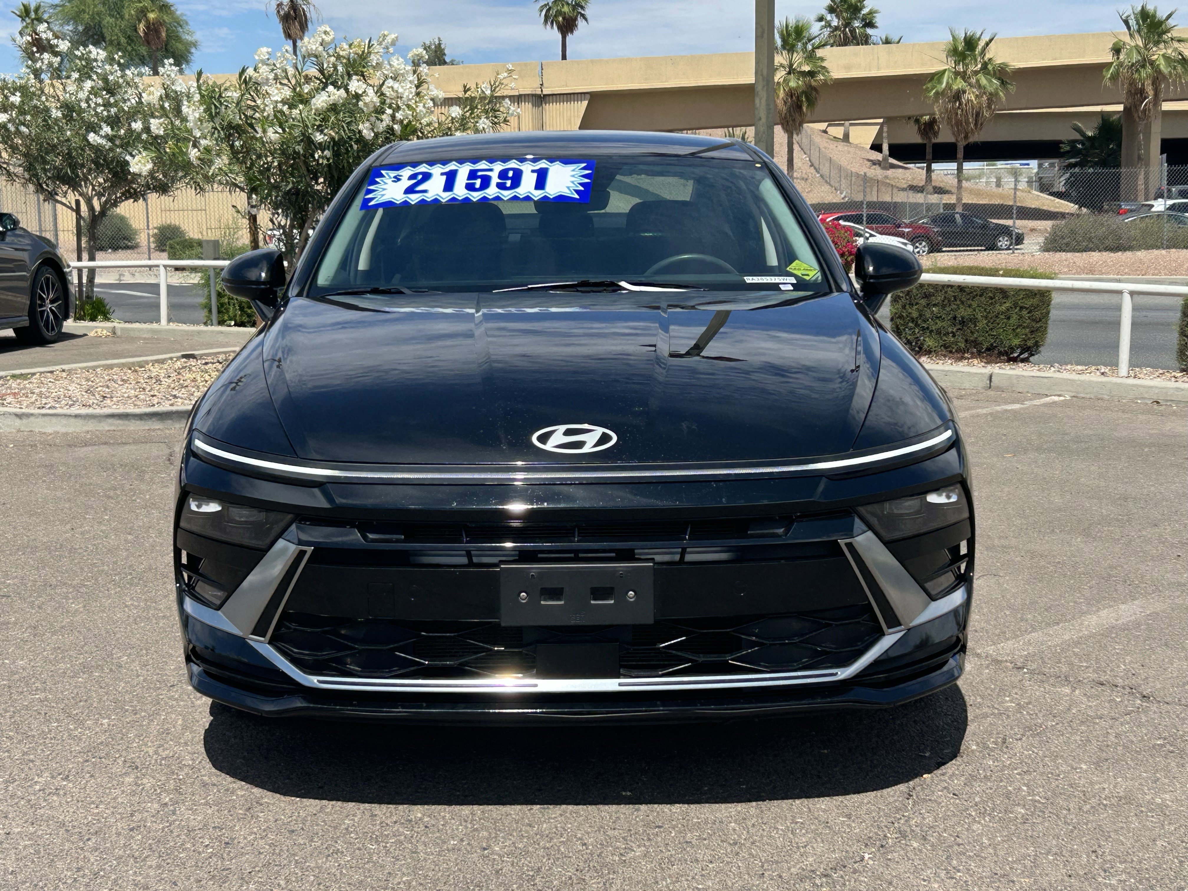 Certified Used 2024 Onyx Black Hyundai SEL image 8