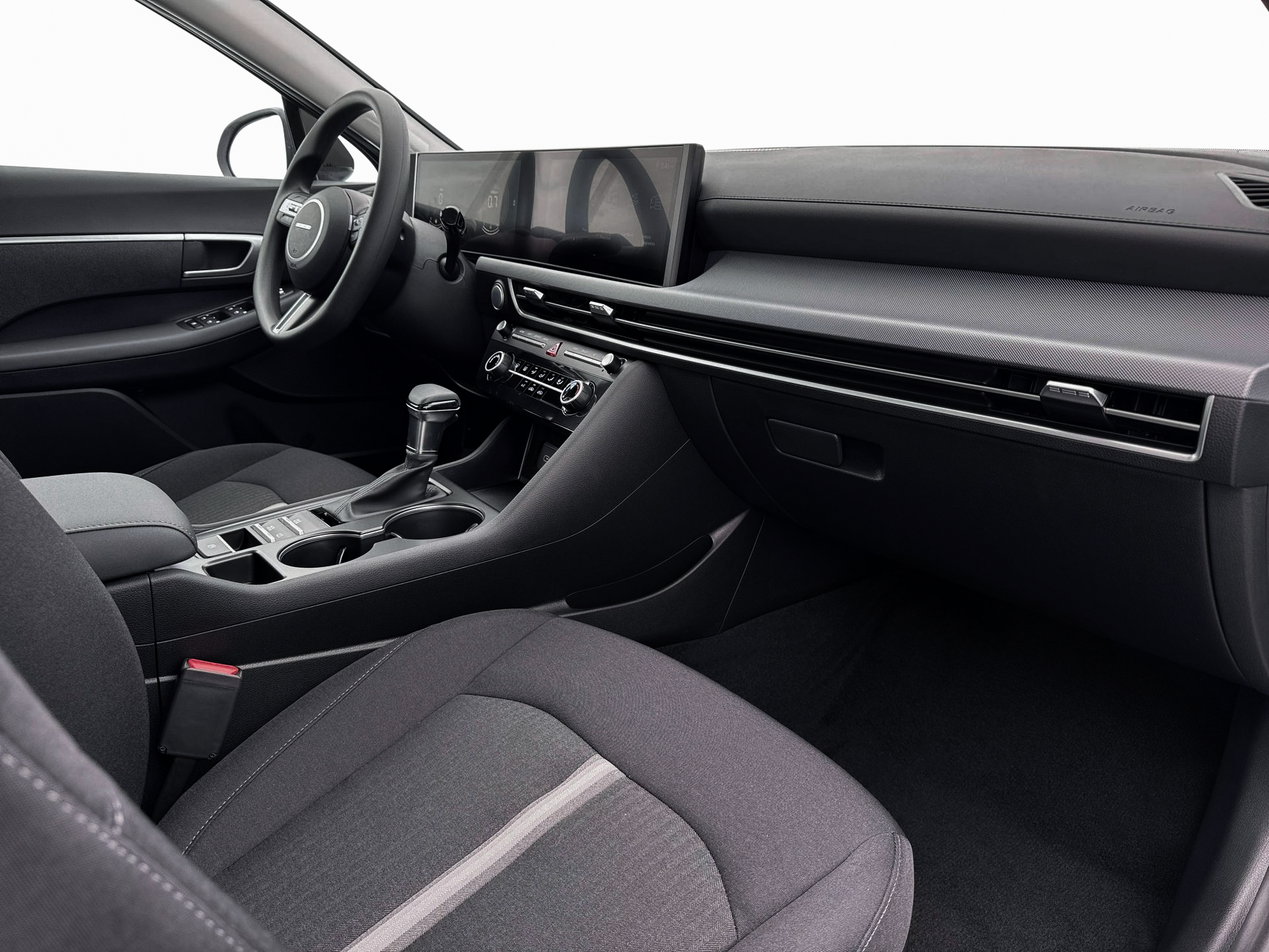 New 2026 Aero Silver Hyundai SE image 34