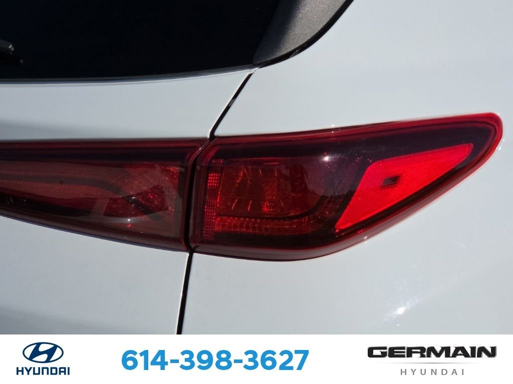 Used 2021 White Hyundai SEL image 10