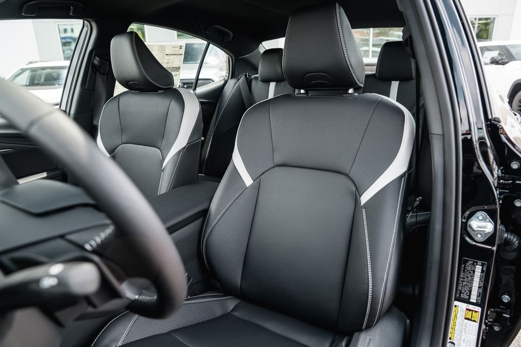 New 2026 Midnight Black Metallic Toyota SE image 25