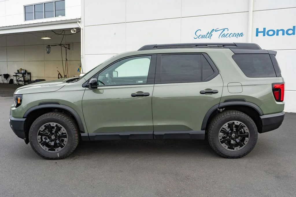 New 2026 Ash Green Metallic Honda TrailSport Elite Blackout image 9