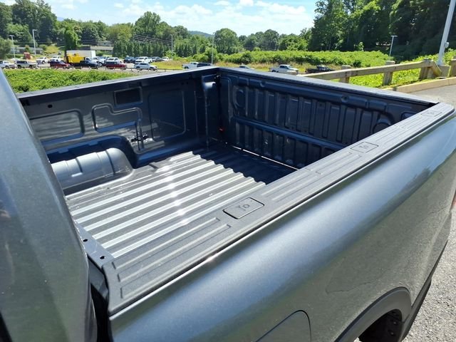 New 2026 Carbonized Gray Metallic Ford XLT image 20