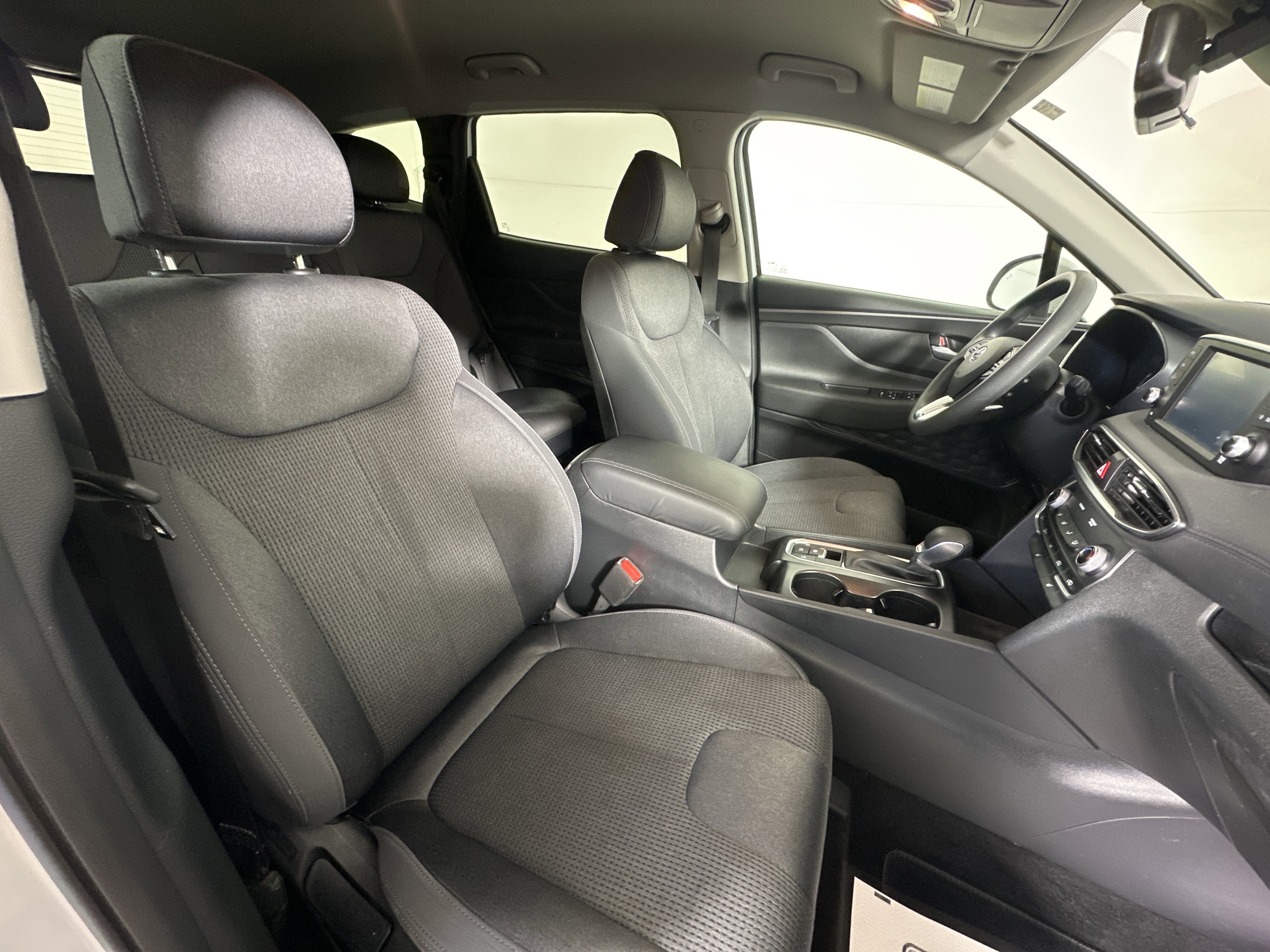 2020 Hyundai Santa Fe SEL - Photo 23