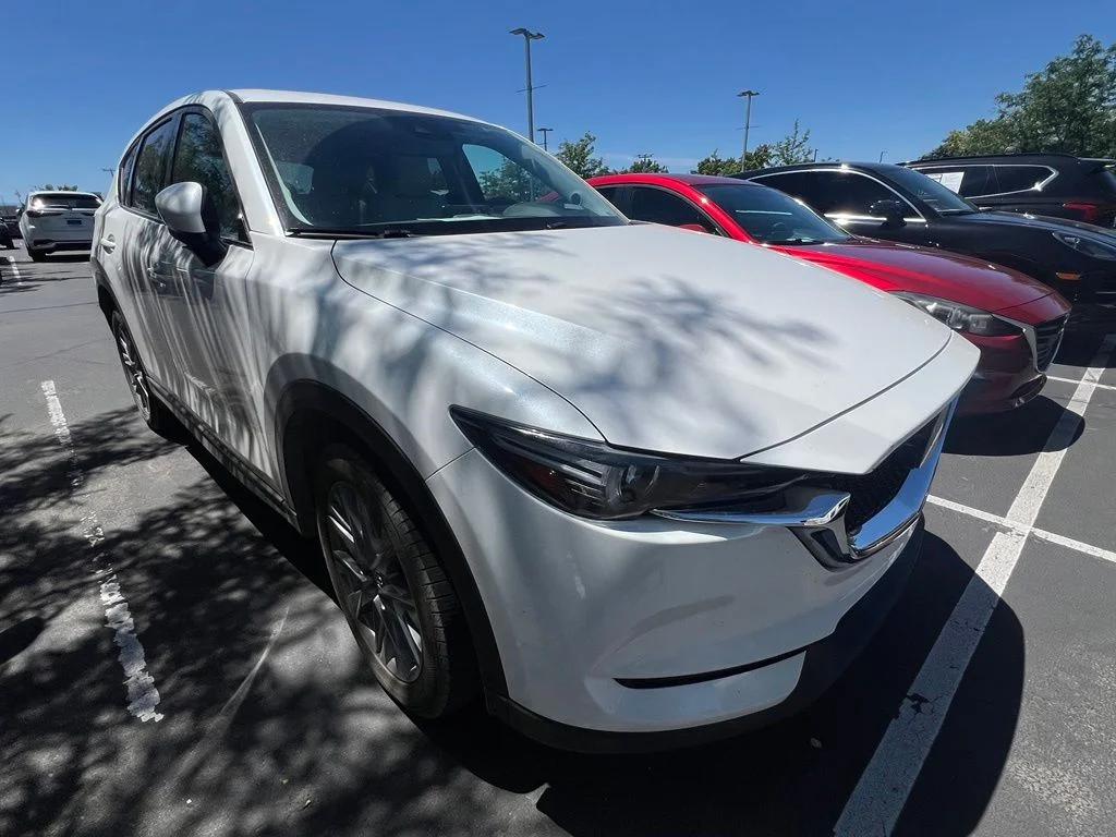Used 2019 White Mazda Grand Touring Reserve image 4
