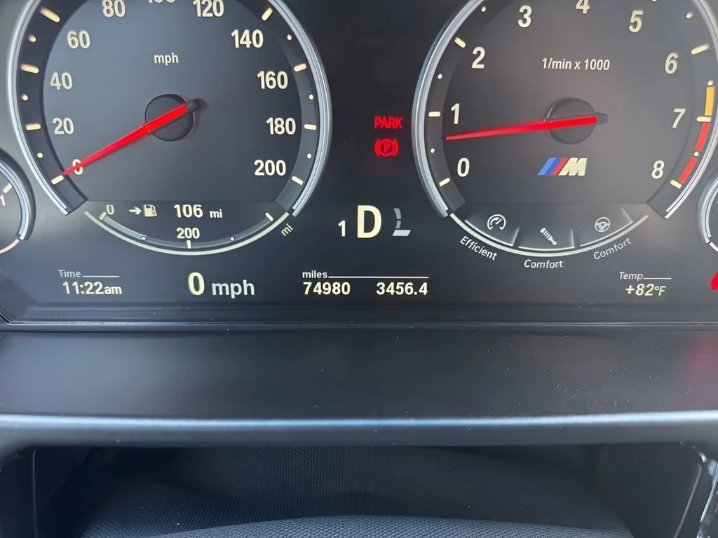 Used 2018  BMW  image 26