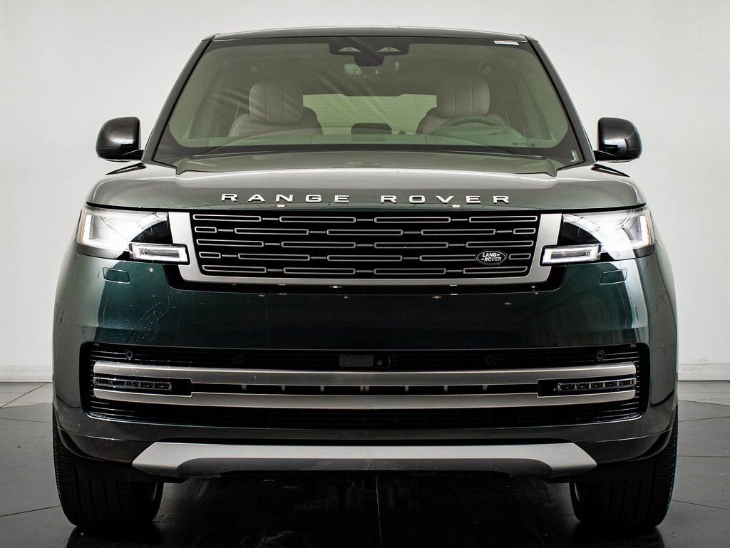 2026 Land Rover Range Rover SE