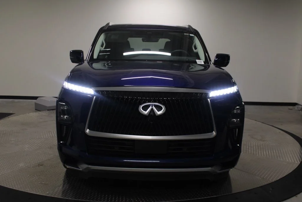 New 2025 GRAND BLUE INFINITI LUXE image 10