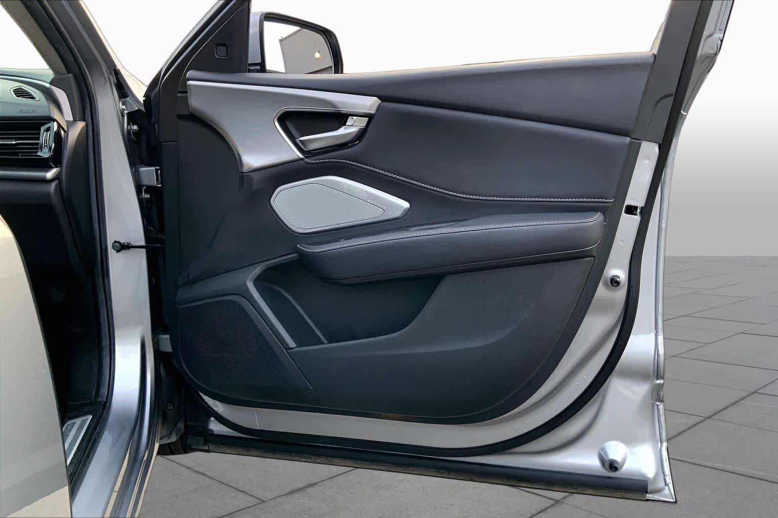 Used 2024 Lunar Silver Metallic Acura w/Technology Package image 22