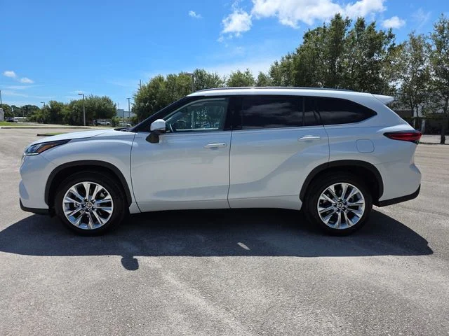 Used 2023 Beige Toyota Limited image 6