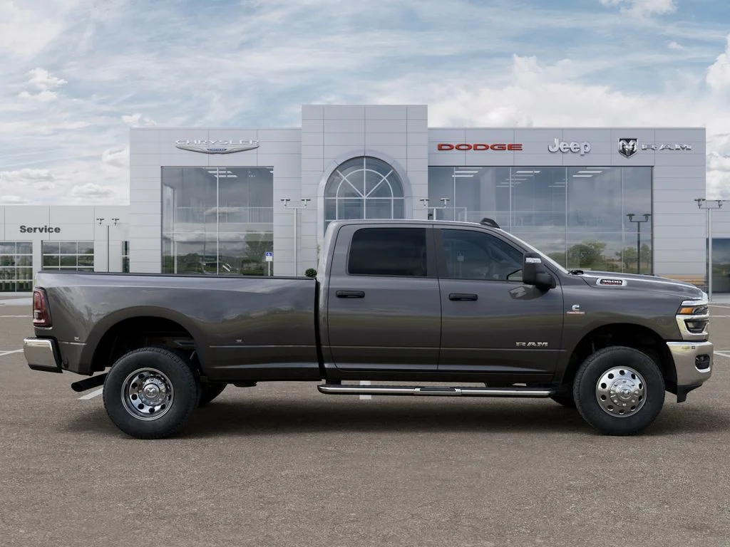New 2026 Granite Crystal Metallic Clearcoat RAM Big Horn image 21