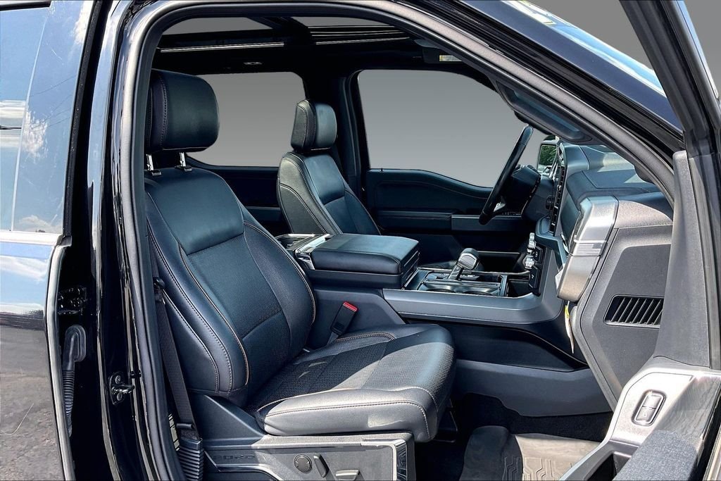 Used 2024 Black Metallic Ford Lariat image 4