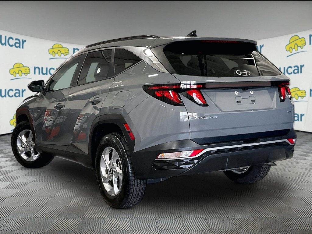 Used 2024 Gray Hyundai SEL image 4