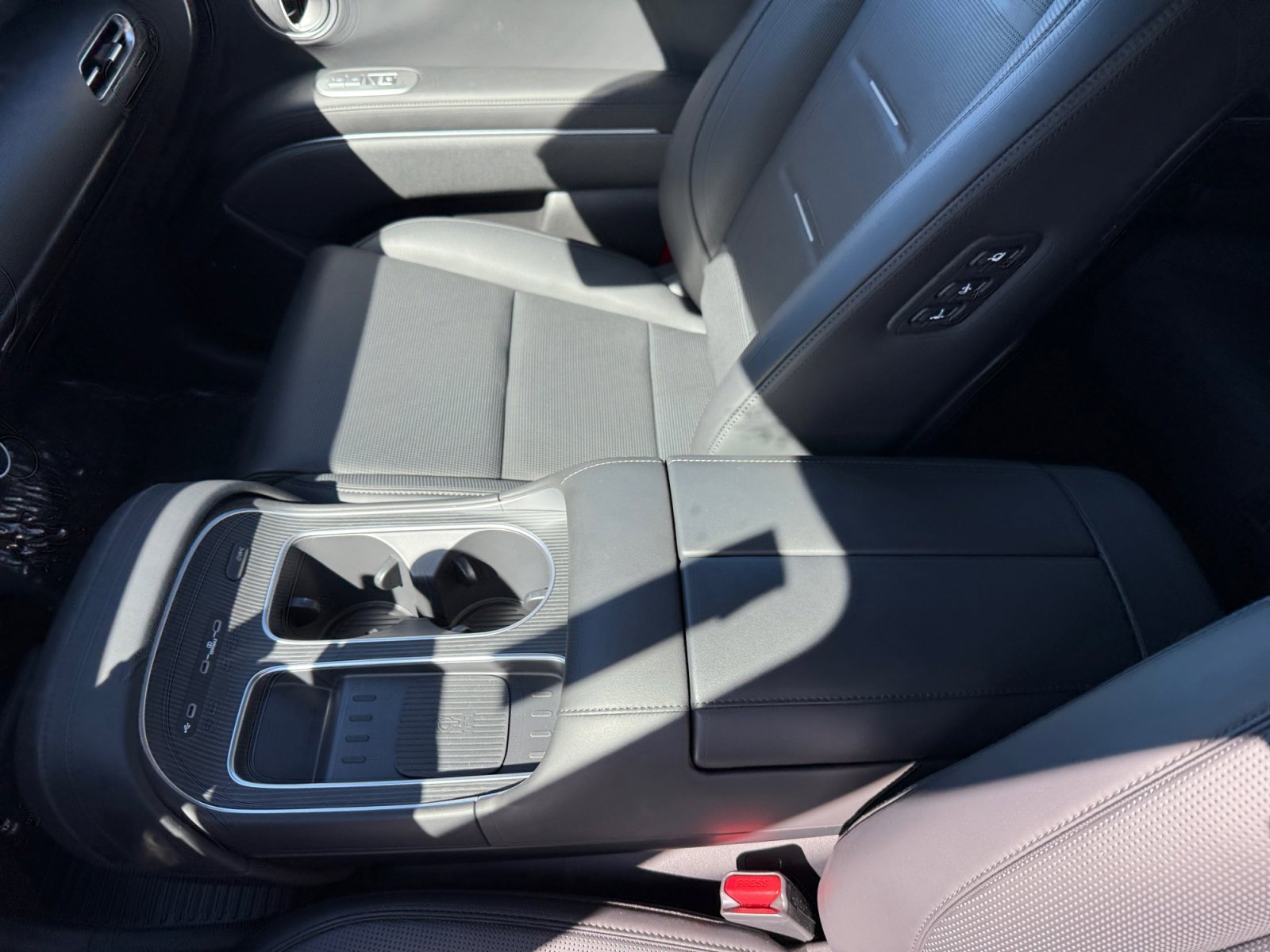 2026 Hyundai Palisade Calligraphy - Photo 14