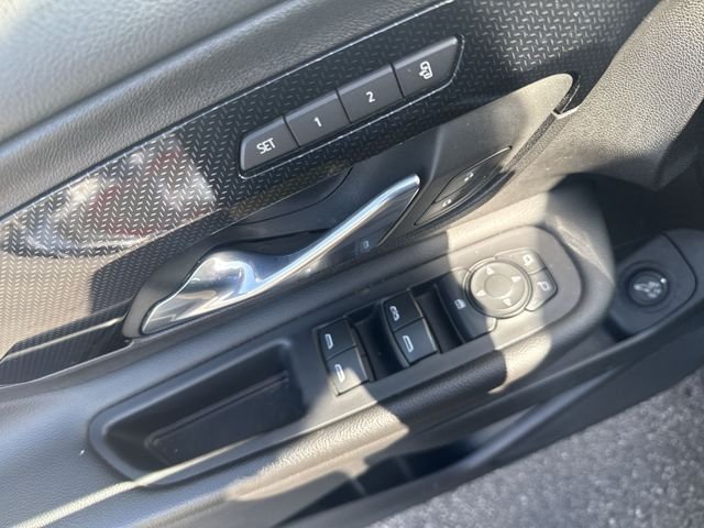 Used 2023 Silver GMC AT4 image 17