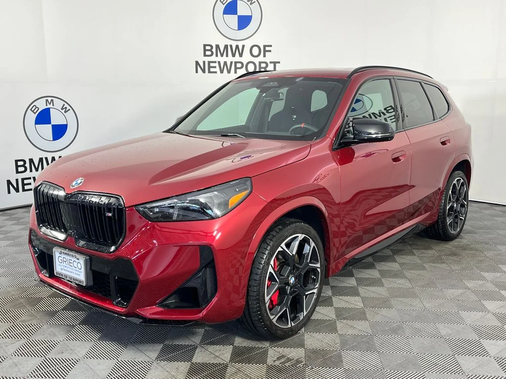 Used 2026 Red BMW M35i image 3