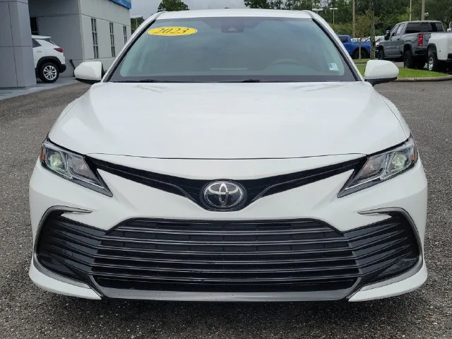 Used 2023 White Toyota LE image 8
