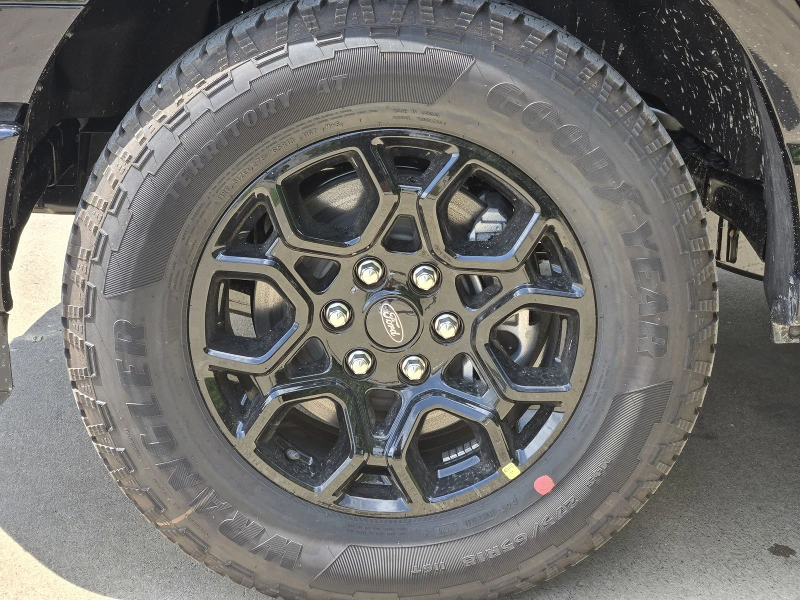 New 2026 Agate Black Metallic Ford Lariat® image 7